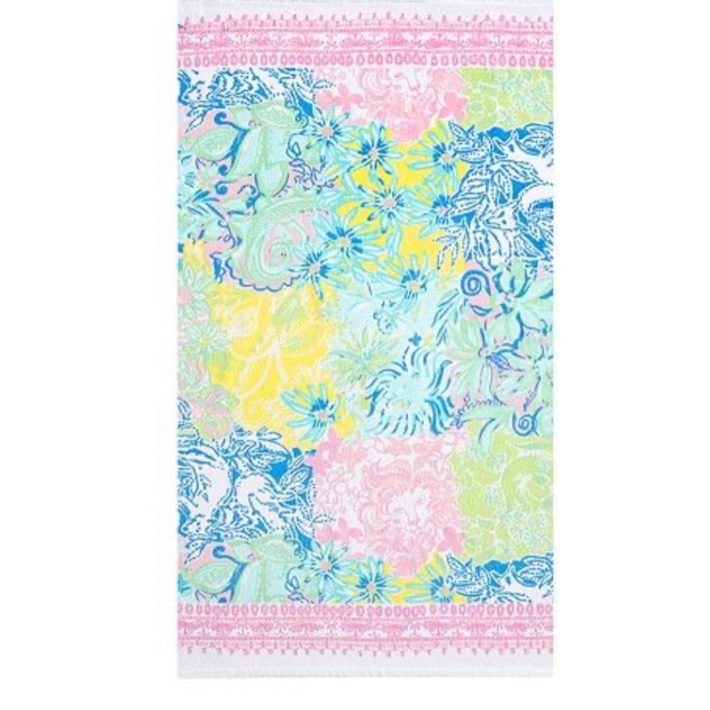 COPY - Lilly Pulitzer Beach Towel In Cheek To Cheek